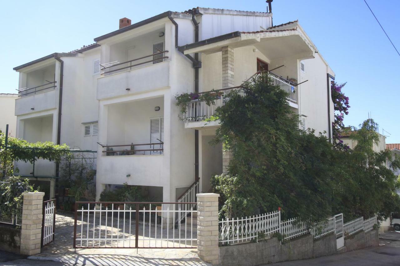 Villa Grozdic Макарска Экстерьер фото